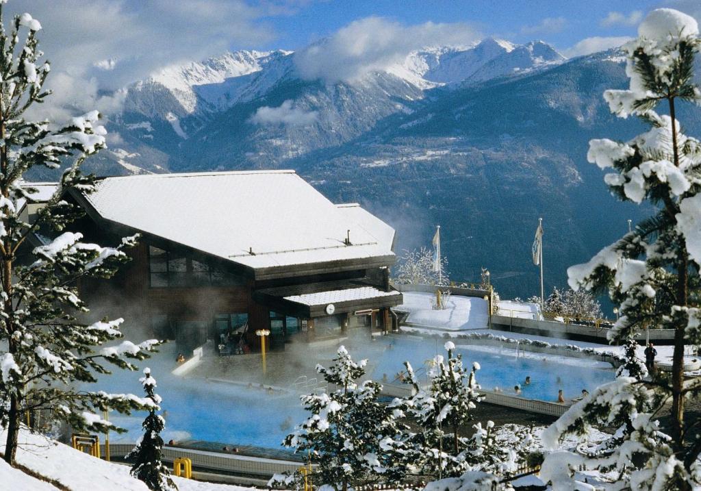 Hotel Les Bains D'Ovronnaz Exterior foto